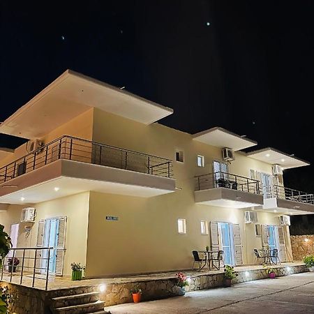 Orea Hotel Himare Exterior foto