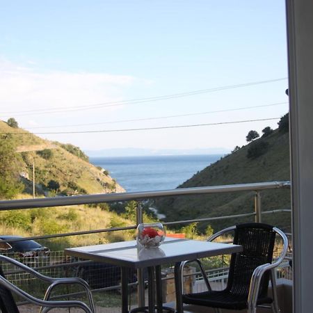 Orea Hotel Himare Exterior foto