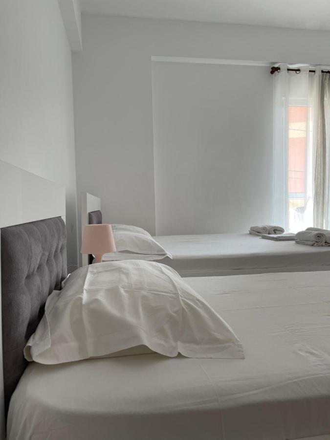 Orea Hotel Himare Exterior foto